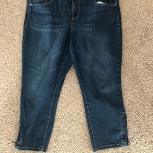 Maurice’s crop jean